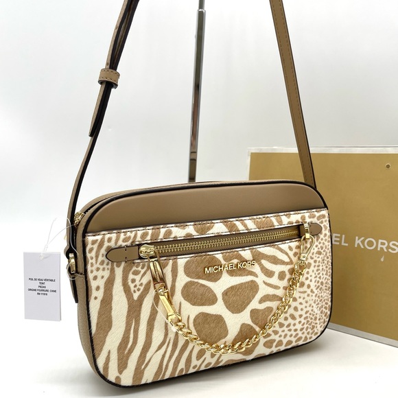 Michael Kors EW Zip Chain Crossbody Bag - Picture 3 of 10